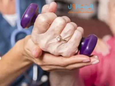 هزینه فیزیوتراپی دست در منزل ممکن است براساس شرایطی مانند زخم، اعصاب آسیب دیده و کشیدگی تاندونها، شکستگی یا قطع دستها و انگشتان متفاوت باشد.
