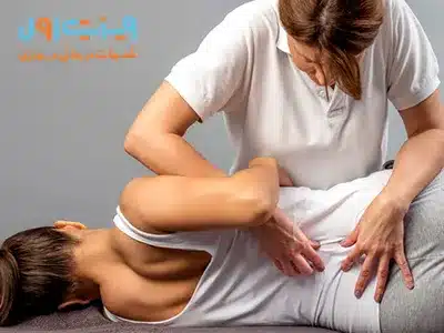 روش‌های درمان پارگی دیسک کمر شامل فیزیوتراپی برای تقویت عضلات و کاهش درد، و در موارد حاد، تزریق مستقیم دارو در ستون فقرات است.
